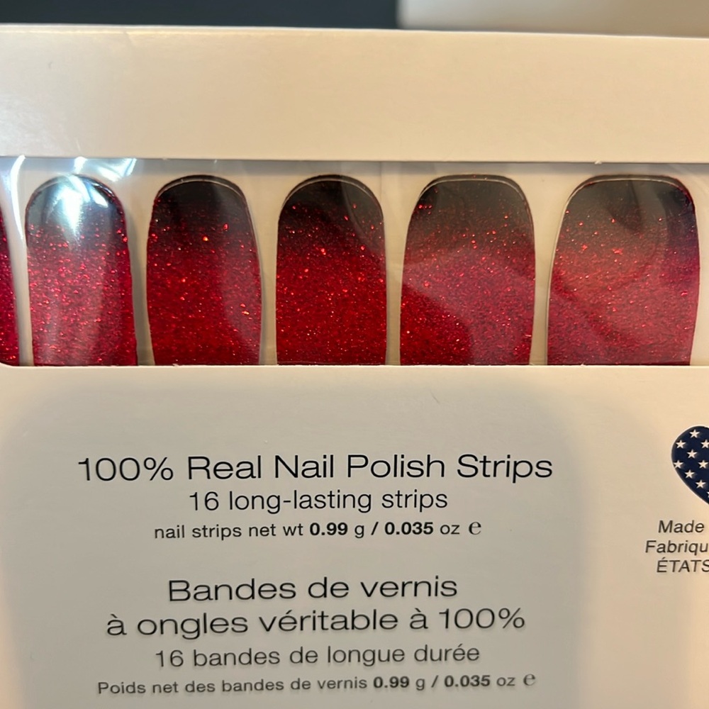 💅 Bloody Gorgeous Color Street NIP